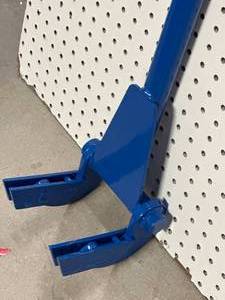 lot 36 image: New Deluxe Pallet Buster $89 Retail