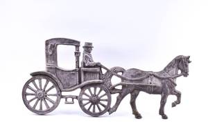 lot 85 image: Horse and Buggy Metal Wall Decor