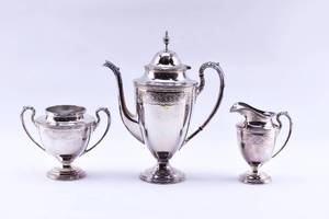 lot 101 image: Wilcox Silverplate Coffee Service Set