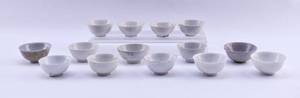 lot 176 image: 14 Small Antique Chinese Porcelain Bowls