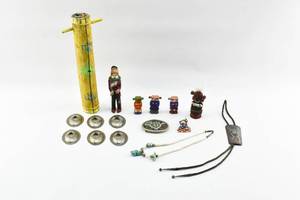 lot 286 image: 16 Southwest Native American Objects