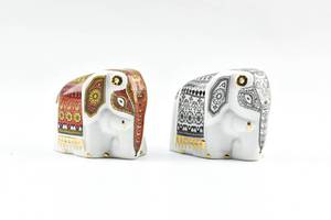 lot 250 image: Two Sri Lankan Porcelain Elephant Tea Containers