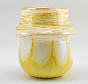 lot 385 image: Golden Yellow & Cream Threaded & Feathered Art Glass Vase