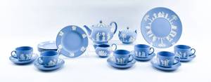 lot 42 image: 22-Piece Blue Wedgewood Tea Set