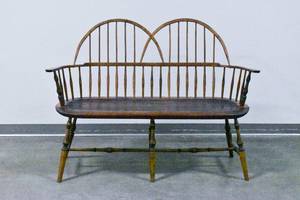 lot 20 image: Bob Dillon Handmade Windsor Style Bench