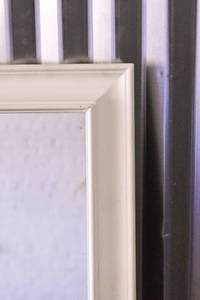lot 116 image: L & JG Stickley White Painted Mirror