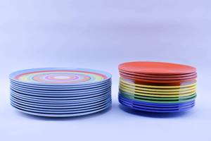 lot 271 image: 28 Colorful Precidio Plates