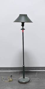 lot 288 image: Green Metal Floor Lamp