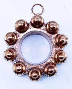 lot 102 image: Antique Ring-Shaped Decorative Copper Jelly Mold