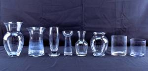 lot 229 image: 8 Large Glass Vases
