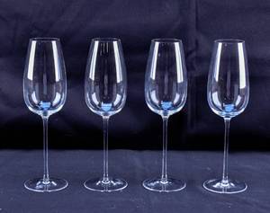 lot 232 image: 4 Zwiesel Chardonnay Glasses