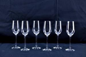 lot 233 image: 6 Riedel Chardonnay Wine Glasses