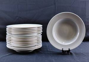 lot 243 image: 15 White Dinner Plates