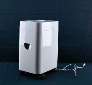 lot 123 image: Ativa Crosscut Paper Shredder CX12W
