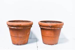 lot 189 image: Pair of Large Scale Deroma Pots