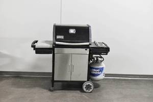 lot 196 image: Weber Grill with Propane Tank