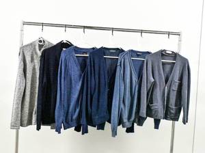lot 336 image: 6 Mens Cardigans