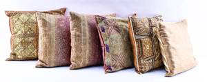 lot 357 image: 6 Gold and Orange Throw Pillows