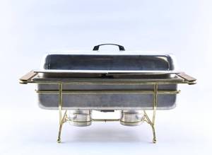 lot 384 image: Catering Chafing Tray with Extra Trays