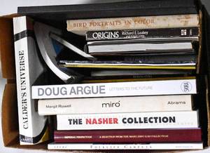lot 332 image: Box of Assorted Art Books