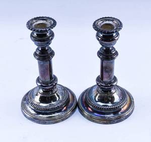 lot 75 image: Pair of Sheffield Plate Telescopic Candlesticks