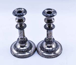lot 76 image: Pair of Sheffield Plate Telescopic Candlesticks