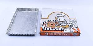 lot 377 image: 4 French Cake Pans with Removable Bottoms