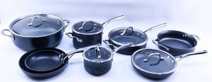 lot 379 image: 8 Calphalon Pans