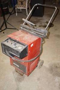 lot 6 image: Snap-On Tools YA2230 Plasma Cutter