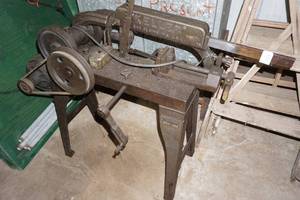 lot 16 image: Antique Keller Tools Belt Drive Power Saw