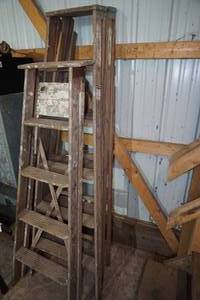lot 41 image: 3 Wood Ladders