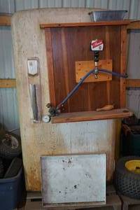 lot 9 image: Antique Gibson Refrigerator Beermeister