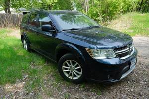 lot 1 image: 2013 Dodge Journey SXT SUV - 292,843 Miles