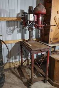 lot 7 image: Walker Turner Drill Press on Rolling Stand