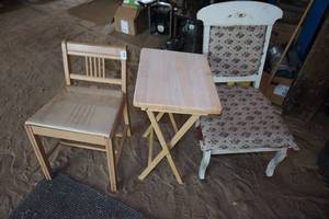 lot 85 image: Antique Chairs and TV Tray