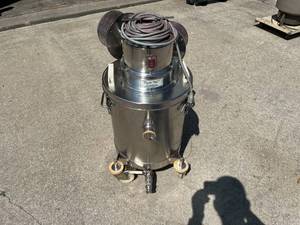 lot 9 image: Tiger-Vac CWR-10 Pharmaceutical Grade WetDry Vacuum