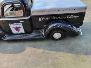 lot 33 image: Limited Edition 1940 Ford (Liberty classics) 10th Anniversary Edition