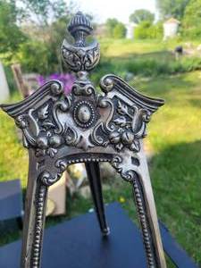 lot 46 image: Unique Easel, Very Ornate, Quite Heavy (Stunning Aesthetic value)