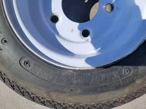lot 39 image: Trailer RimTire New (Tow Master)