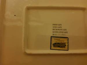 lot 144 image: Pie dish with wire rack, oven safe.