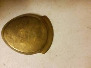 lot 146 image: Brass poc,etc change dish