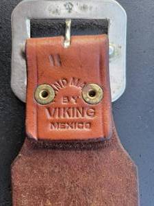 lot 25 image: Western, Leather Holster (Smaller Pistol)