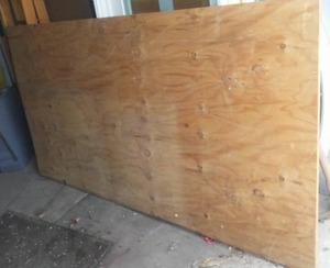 4 x 8 sheet plywood. 5 ply. 58 thick.