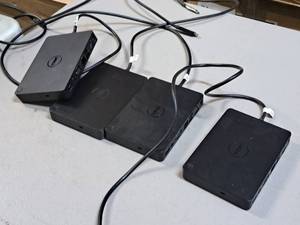 lot 49 image: Lot of (4) Dell Docking Stations K17A