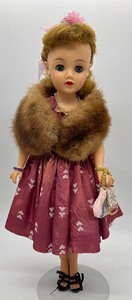 lot 3 image: Ideal Miss Revlon 1950s Vintage Doll