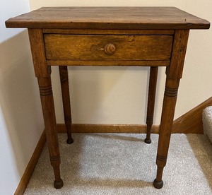 lot 73 image: Vintage Solid Wood End Side Table with Drawer