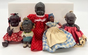 lot 135 image: Lot of 5 Vintage Black Americana Miniature Dolls