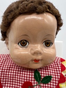 lot 57 image: Vintage Effanbee SWEETIE PIE Doll