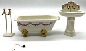 lot 59 image: Miniature Dollhouse Bathroom Set with Accessories