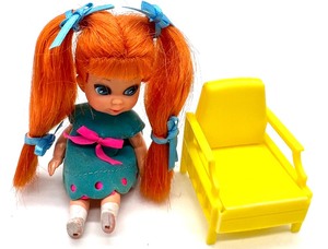 lot 97 image: Vintage LIDDLE KIDDLES from 1965 - 1967